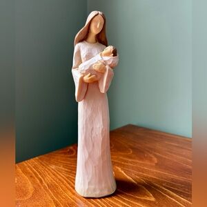 Carved Mother and Baby Figurine in Soft Cream Mother’s Day Maternity Gift